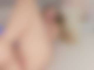 Chloe Dee's Live Sex Cam Show