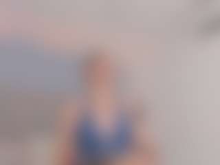 Live cam show with Chloe Dee - Toys on CSO-WL