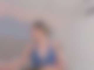 Chloe Dee's Live Sex Cam Show