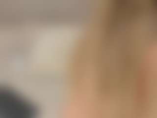 Live cam show with Chloe Dee - College Toys on infinitiblacc.com