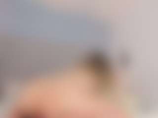 Chloe Dee's Live Sex Cam Show