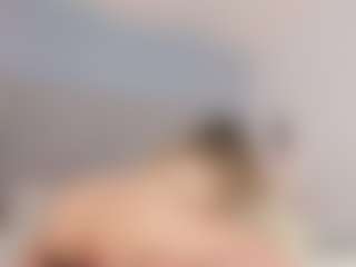 Chloe Dee's Live Sex Cam Show