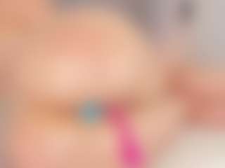 Live cam show with Chloe Dee - Amateur Lovense on Latina Girls