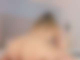 Chloe Dee's Live Sex Cam Show