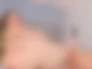 Live cam show with Chloe Dee - Asshole Blonde Hair on LiveSexCams6