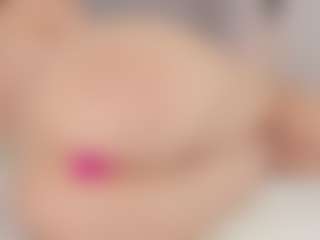 Chloe Dee's Live Sex Cam Show