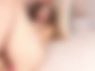 Chloe Dee's Live Sex Cam Show