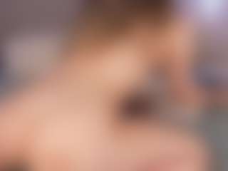 Chloe Dee's Live Sex Cam Show