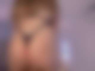Chloe Dee's Live Sex Cam Show