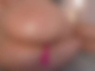 Live cam show with Chloe Dee - College Latina on CamClone | colombia
