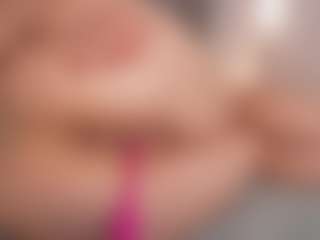Chloe Dee's Live Sex Cam Show