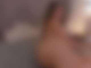 Chloe Dee's Live Sex Cam Show