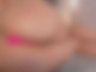 Chloe Dee's Live Sex Cam Show