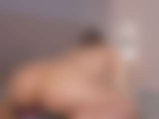 Chloe Dee's Live Sex Cam Show