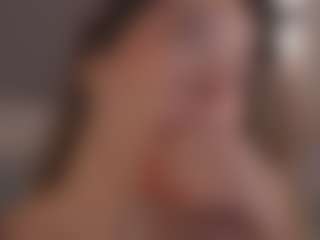 Chloe Dee's Live Sex Cam Show