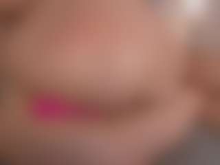 Chloe Dee's Live Sex Cam Show