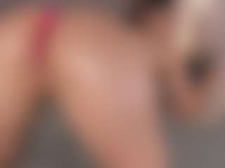 Chloe Dee's Live Sex Cam Show