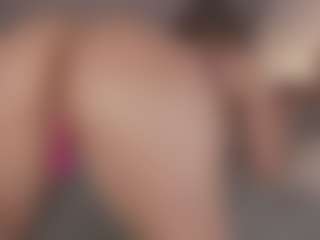 Chloe Dee's Live Sex Cam Show