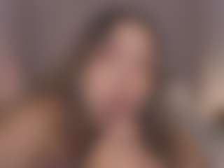 Chloe Dee's Live Sex Cam Show