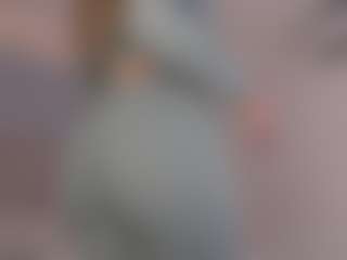 Live cam show with Chloe Dee - Strip Blonde Hair on Gym Cam Girls