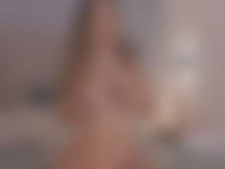 Chloe Dee's Live Sex Cam Show