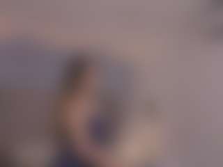 Chloe Dee's Live Sex Cam Show