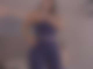Chloe Dee's Live Sex Cam Show