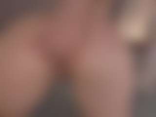 Chloe Dee's Live Sex Cam Show