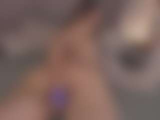 Chloe Dee's Live Sex Cam Show