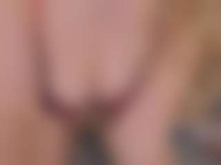 Chloe Dee's Live Sex Cam Show