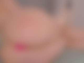 Chloe Dee's Live Sex Cam Show