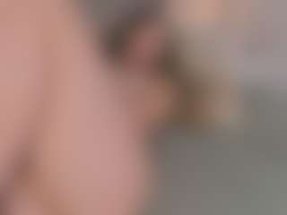 Chloe Dee's Live Sex Cam Show