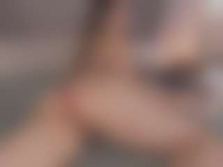Chloe Dee's Live Sex Cam Show