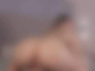 Chloe Dee's Live Sex Cam Show