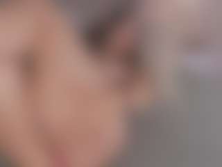 Chloe Dee's Live Sex Cam Show