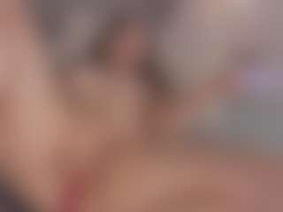 Chloe Dee's Live Sex Cam Show