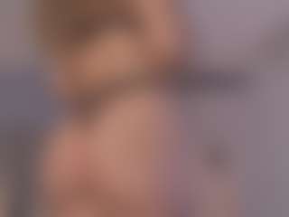 Chloe Dee's Live Sex Cam Show