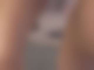 Chloe Dee's Live Sex Cam Show