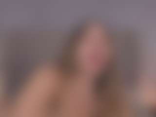 Chloe Dee's Live Sex Cam Show