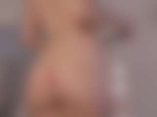 Chloe Dee's Live Sex Cam Show