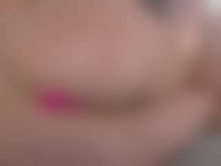Chloe Dee's Live Sex Cam Show