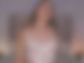 Chloe Dee's Live Sex Cam Show