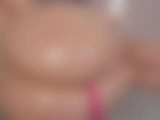 Chloe Dee's Live Sex Cam Show