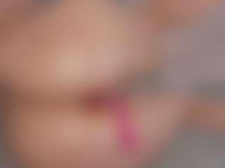 Chloe Dee's Live Sex Cam Show