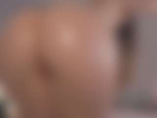 Chloe Dee's Live Sex Cam Show