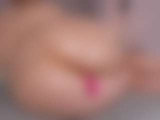 Chloe Dee's Live Sex Cam Show