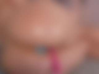 Chloe Dee's Live Sex Cam Show