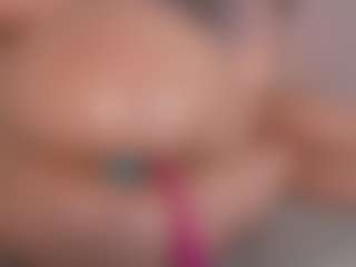 Chloe Dee's Live Sex Cam Show