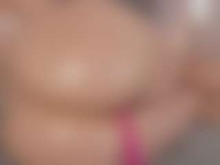 Chloe Dee's Live Sex Cam Show