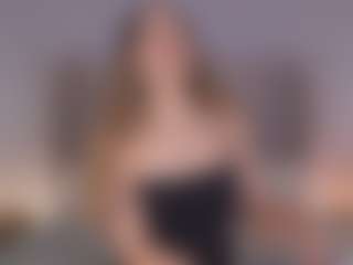 Chloe Dee's Live Sex Cam Show